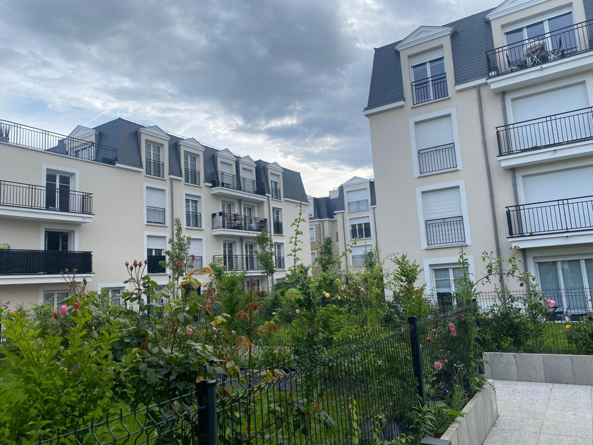 Ferienwohnung Le Chic De Villiers Sur Marne Exterior foto